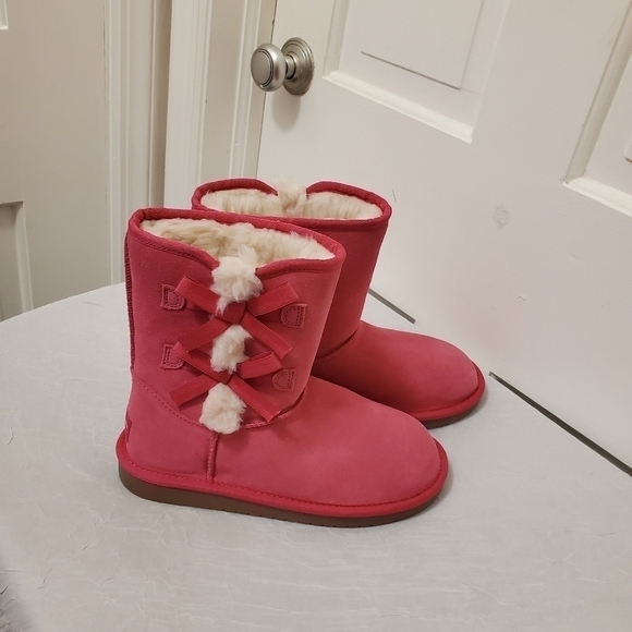 NWOB Koolaburra By UGG Suede Pink Short Boots Size 5 - Picture 9 of 10